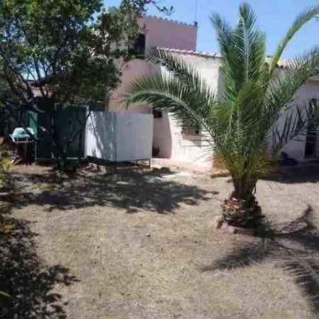 A 4 Minuti Dal Mare E Dal Centro Paese! Incantevole Indipendente Con Giardino Сasa de vacaciones San Teodoro (Sardinia)